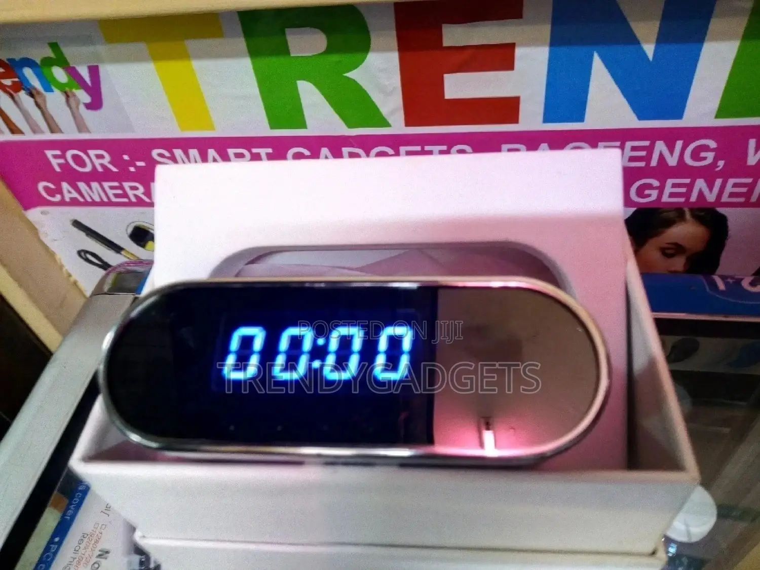 HD Wifi Clock Camera