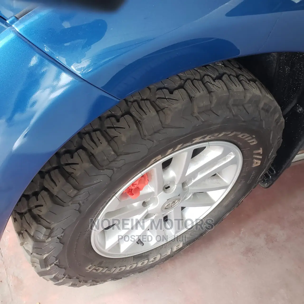 Toyota Hilux 2015 Blue
