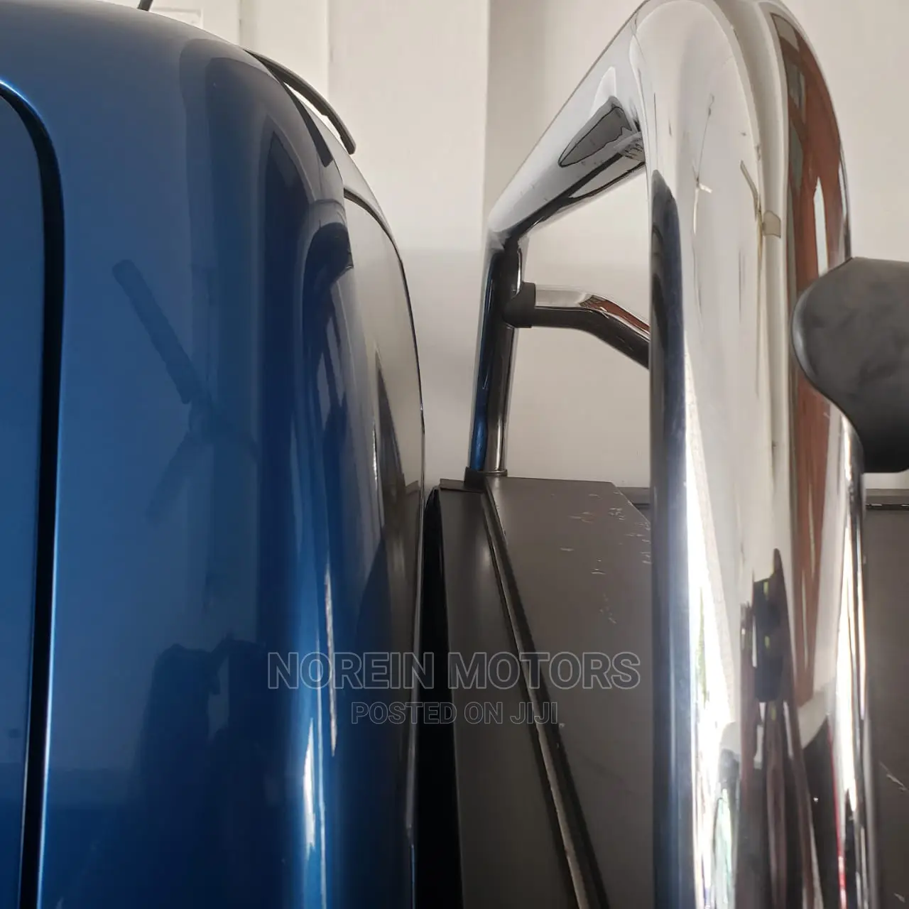 Toyota Hilux 2015 Blue