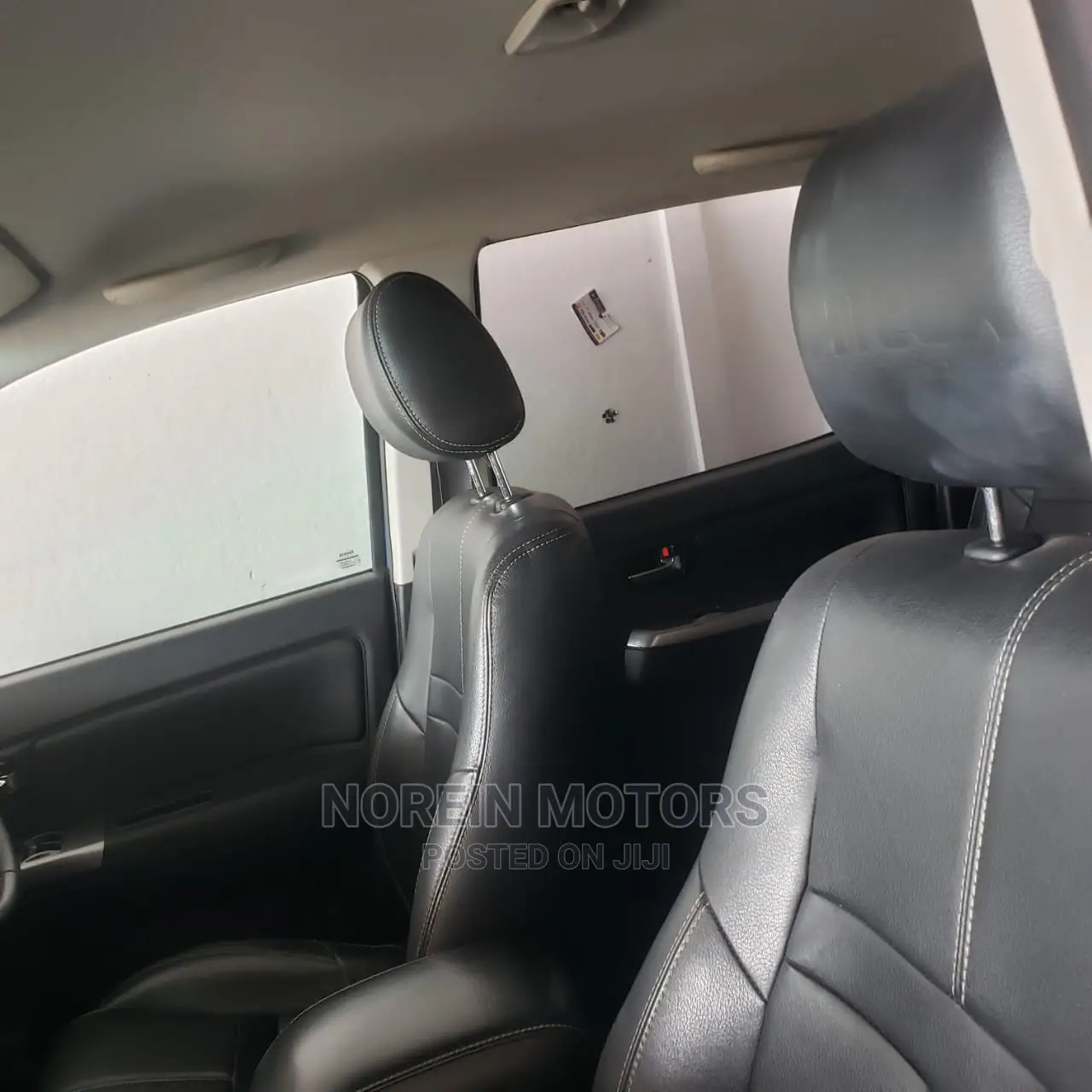 Toyota Hilux 2015 Blue