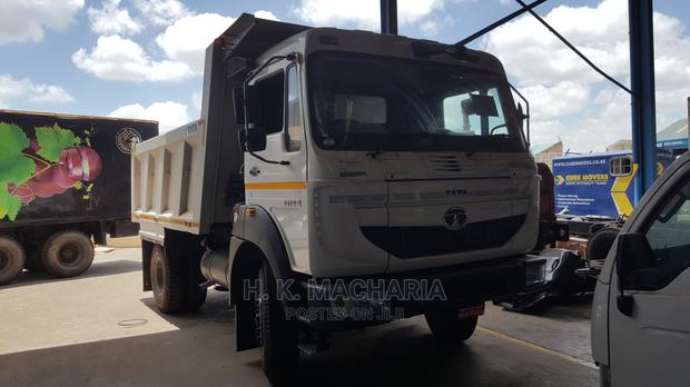 Tata Signa LPK-1618 Tipper 10 Ton