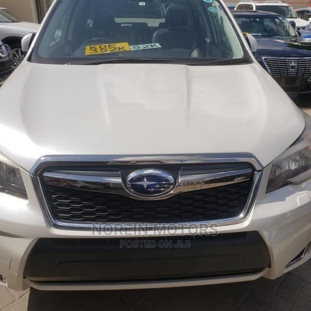 Subaru Forester 2015 Pearl - main view