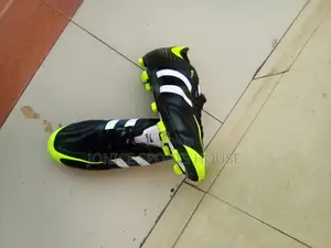 Meng Soccer Boots