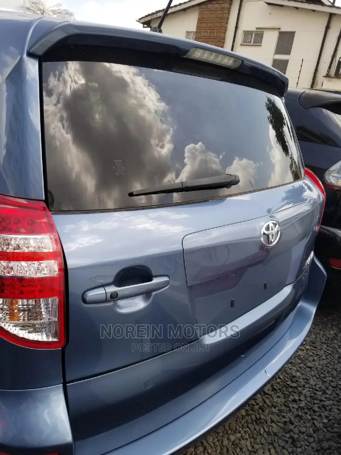 Toyota RAV4 2014 Blue