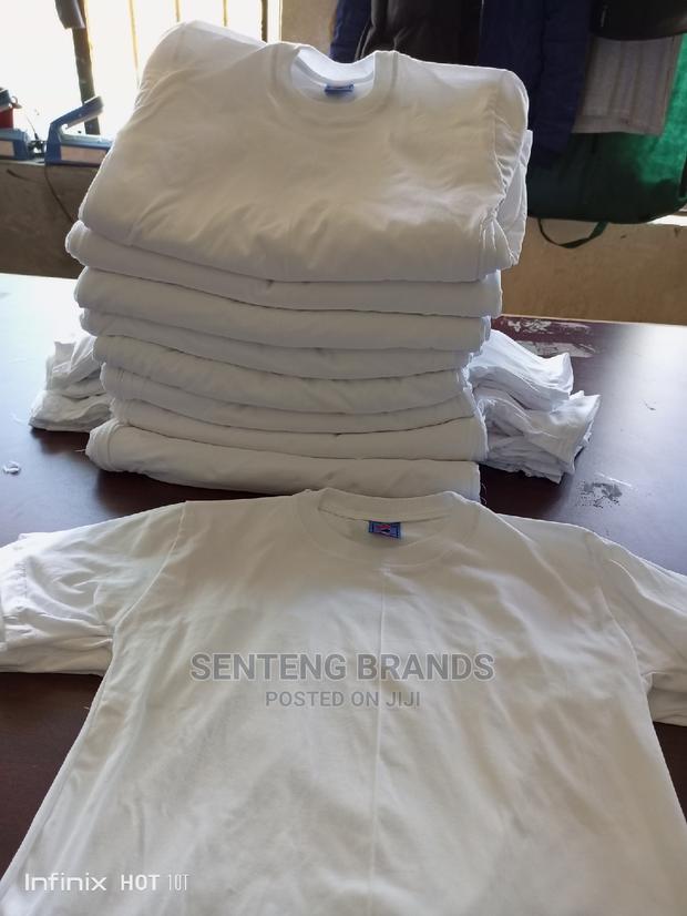 White Cotton Plain T-shirts - thumbnail 4