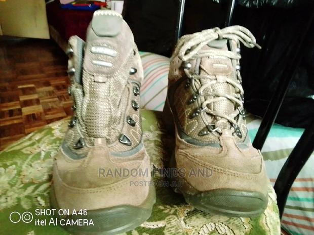 Hi-Tec Hiking Boots; Waterproof + Great Traction (Size 5) - thumbnail 6