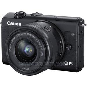 Canon EOS M200 - main view