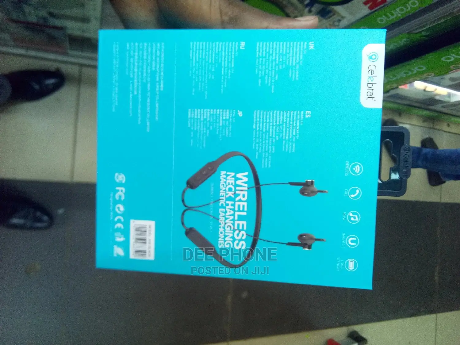 A 16 Celebrat Bluetooth Earphones