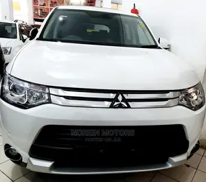 Mitsubishi Outlander 2016 White