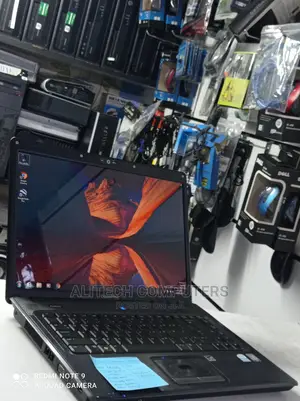 Laptop HP Compaq 6930p 2GB Intel Core 2 Duo HDD 140GB