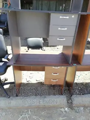 Quality Office Desk