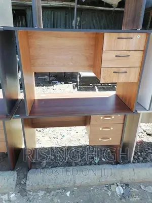Unique Quality Office Desk