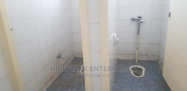 Godown to Let - thumbnail 7