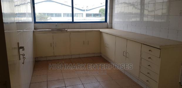 Godown to Let - thumbnail 8