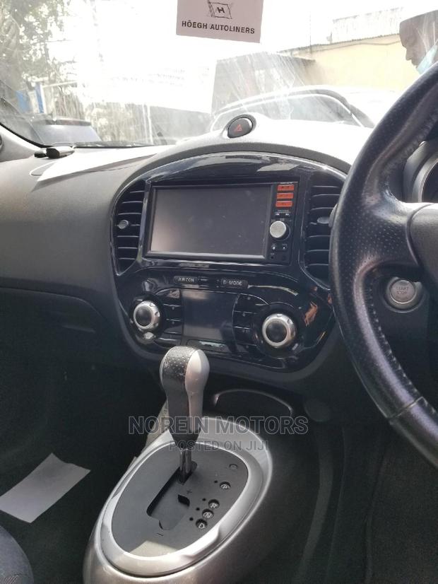 Nissan Juke 2015 Silver - thumbnail 9
