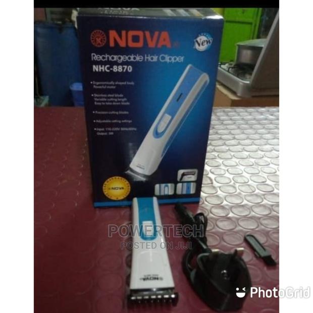 Nova Rechargeable Shaver - main view
