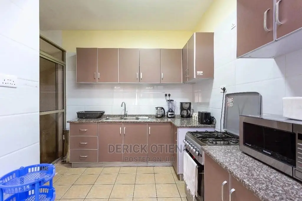 2bdrm Apartment in Kilimani Yaya for Rent