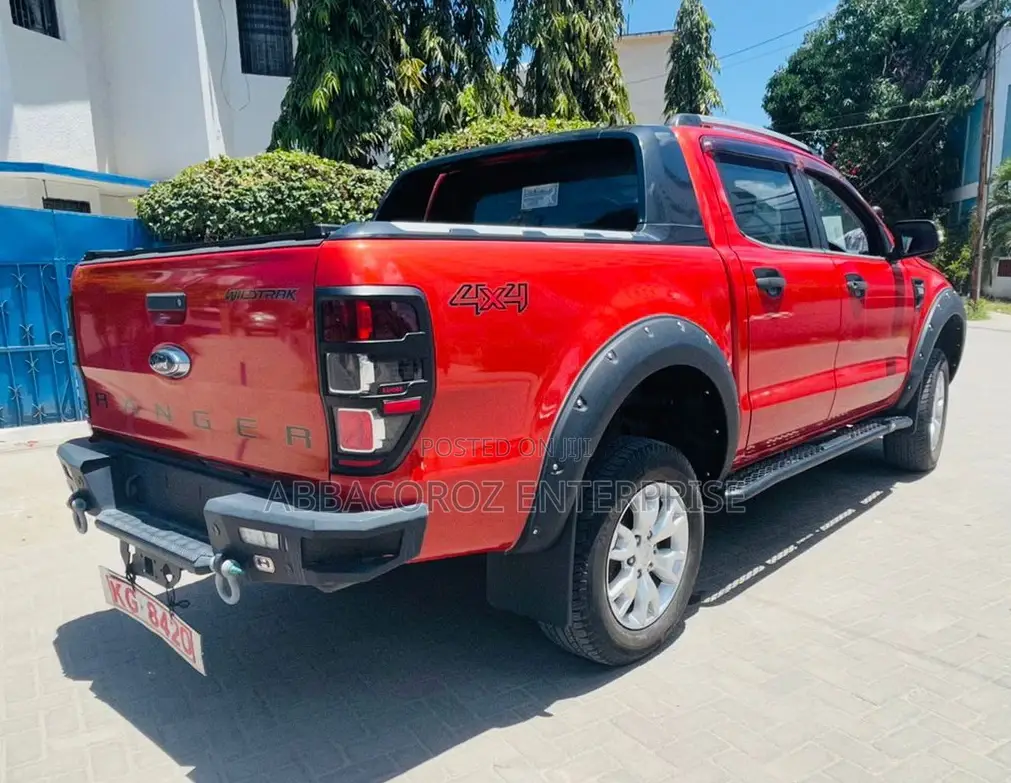 Ford Ranger 2015 Red