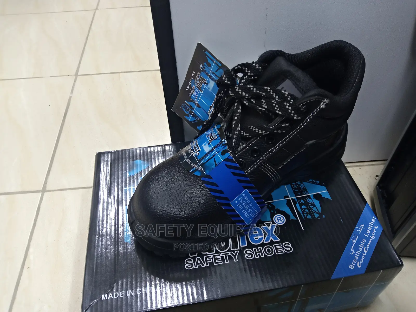 Vaultex Industrial Boots Available-Made of PU Sole and Leath