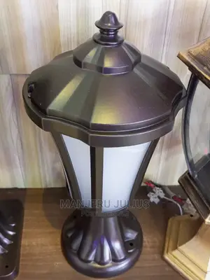 AC Gate Light