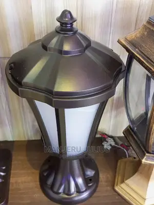 AC Gate Light