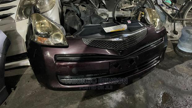 Ractis 2009 Nosecut - main view