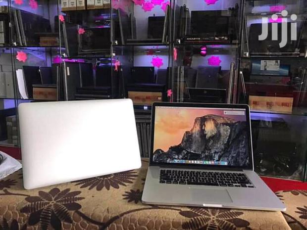 Apple Macbook Pro 500GB HDD Core i5 4GB Ram - main view