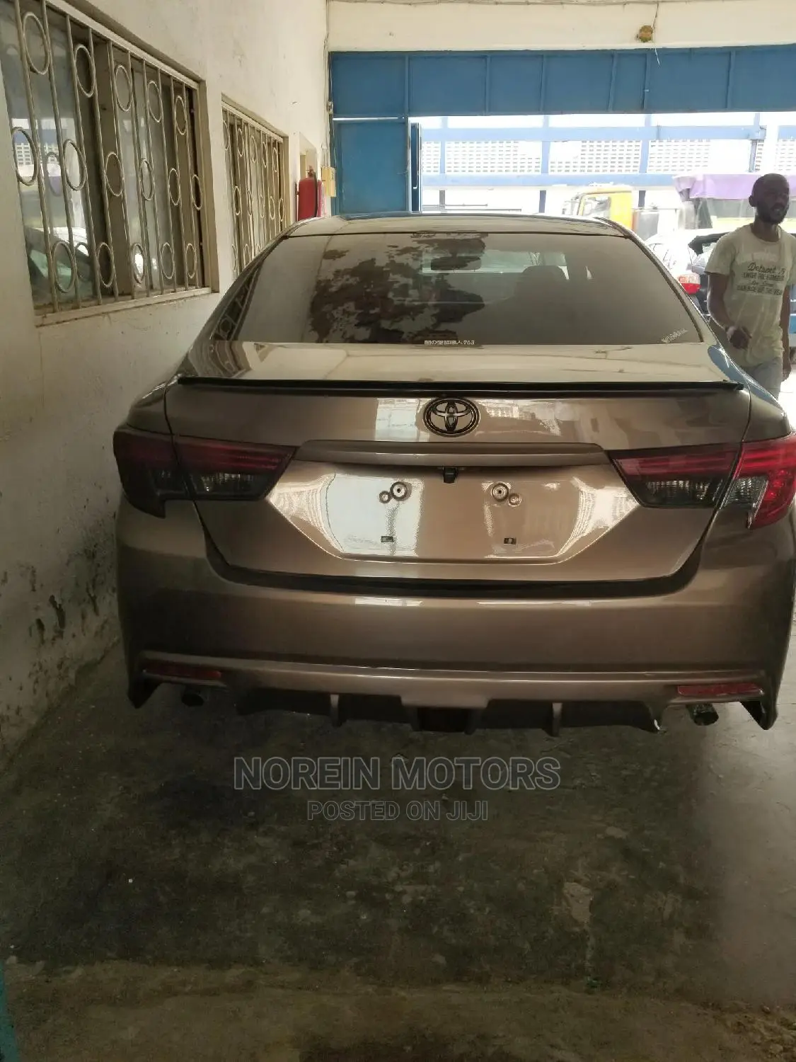 Toyota Mark X 2014 Brown
