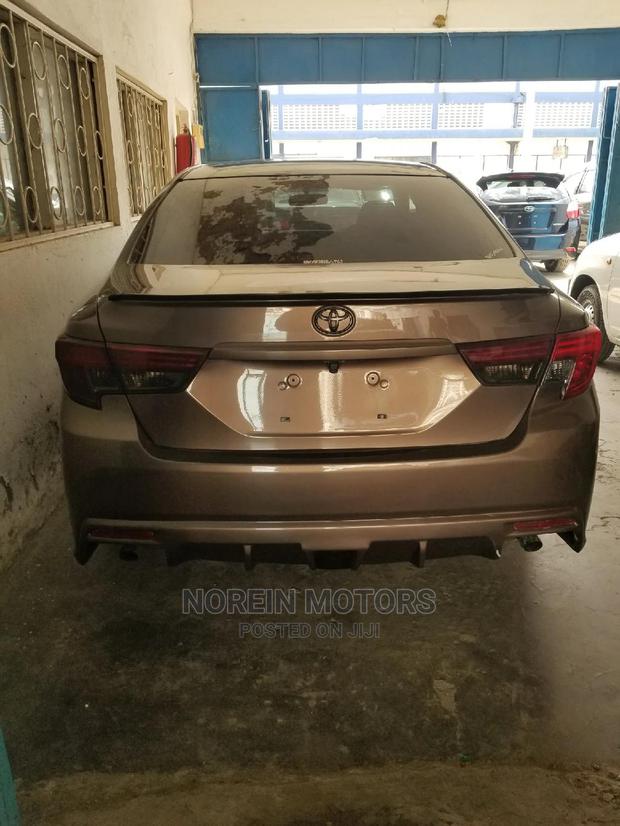 Toyota Mark X 2014 Brown - thumbnail 4