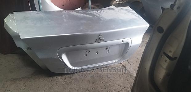 Mitsubishi Lancer Boot - main view