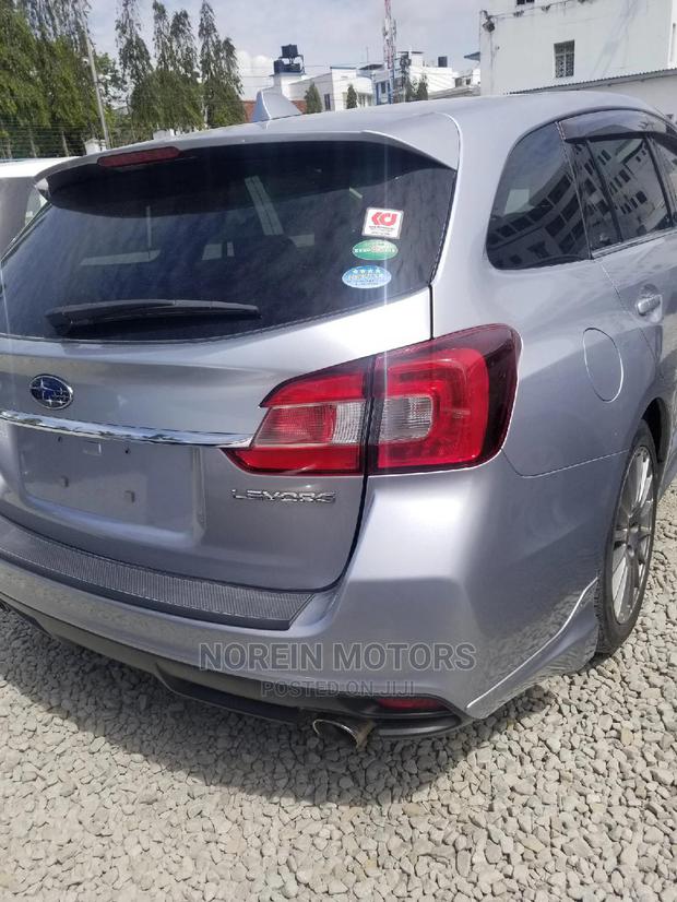 Subaru Levorg 2015 Silver - thumbnail 6
