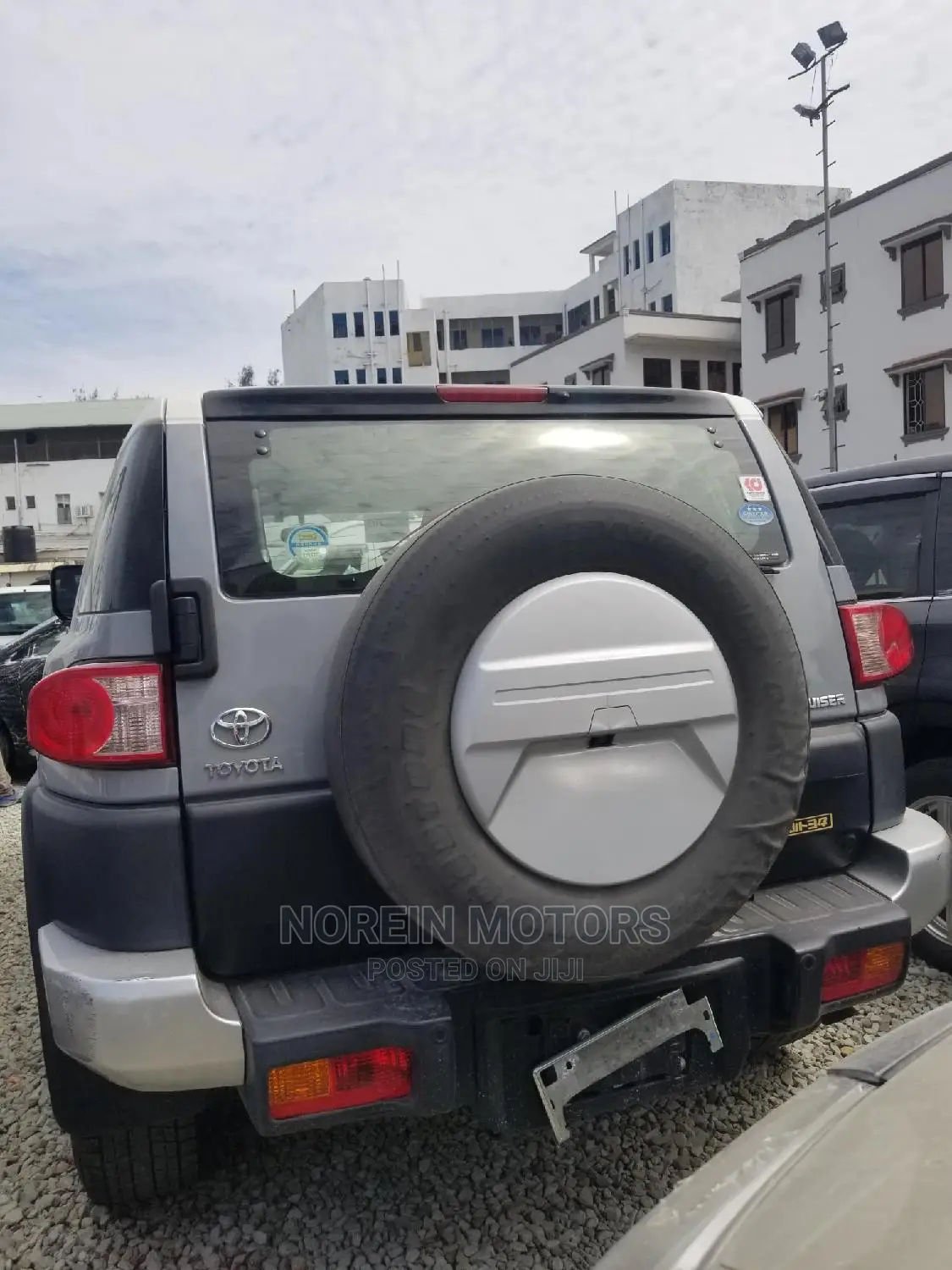 Toyota FJ Cruiser 2015 Gray