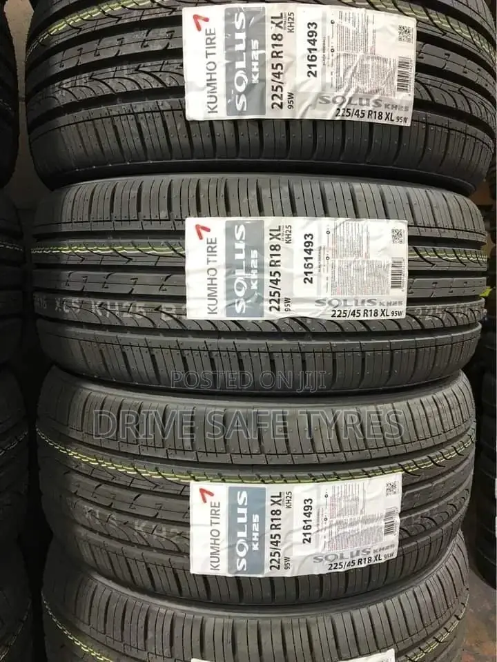 245/45 R18 Kumho Tyre Made in Korea