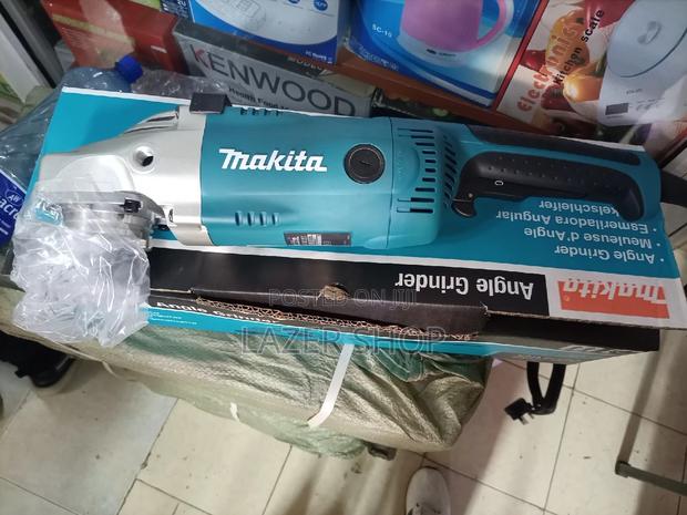 Original Makita Grinder - thumbnail 8