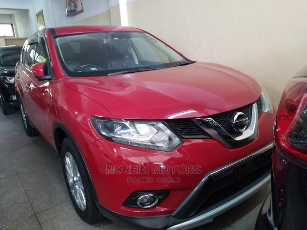 Nissan X-Trail 2015 Red - thumbnail 2