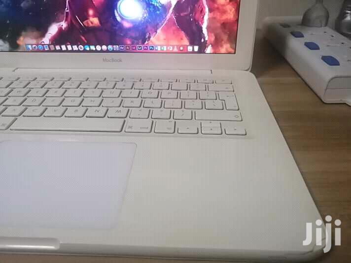 Shop Located In Town,Get Apple Macbook4 Unibody Core2duo