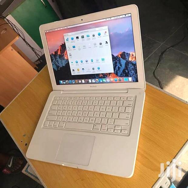 Apple Macbook 4 Unibody 250 Gb Hdd Core2duo 4 Gb Ram - thumbnail 2