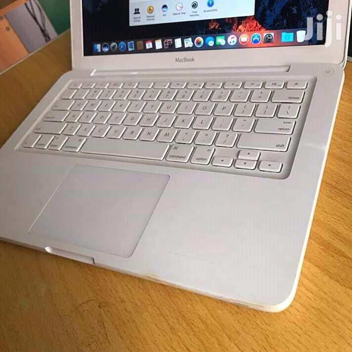 Apple Macbook 4 Unibody 250 Gb Hdd Core2duo 4 Gb Ram