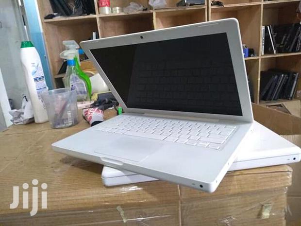 Apple Macbook 4 Unibody 250 Gb Hdd Core2duo 4 Gb Ram Laptop - thumbnail 2