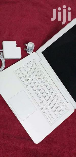 Apple Macbook 4 Unibody 250 Gb Hdd Core2duo 4 Gb Ram Laptop