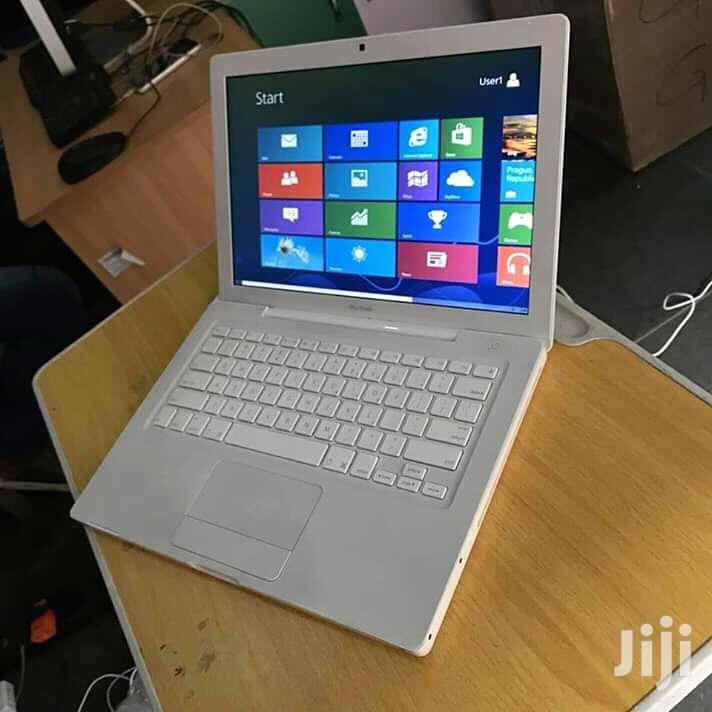 Best Option,Apple Macbook 4 Unibody 250gb hdd Core2duo 4gb