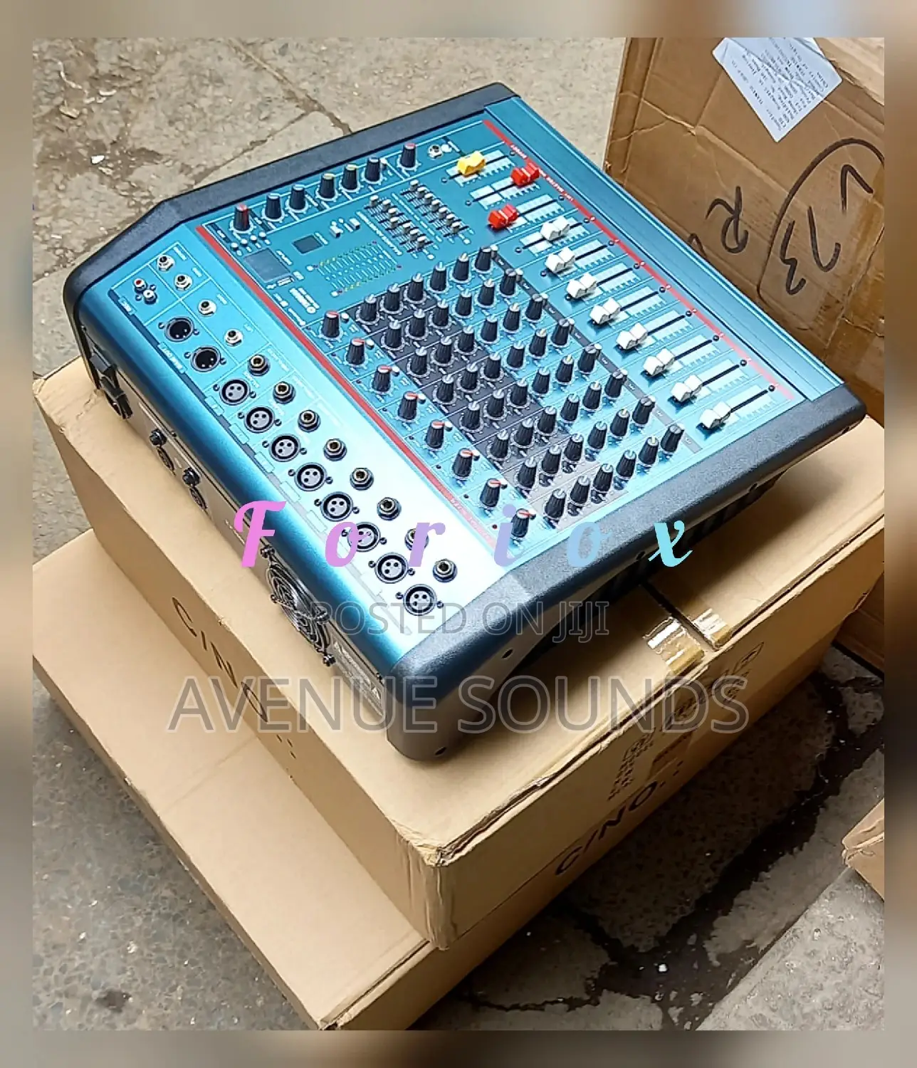 Yamaha 8 Channels Powered Mixer