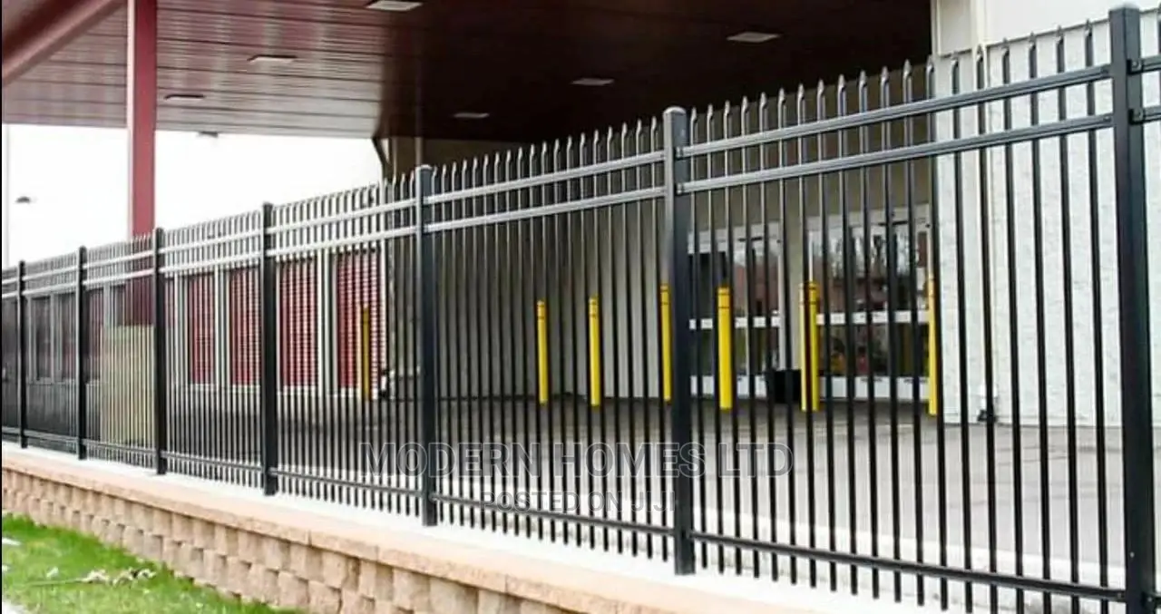Storage Facility Palisade Fence