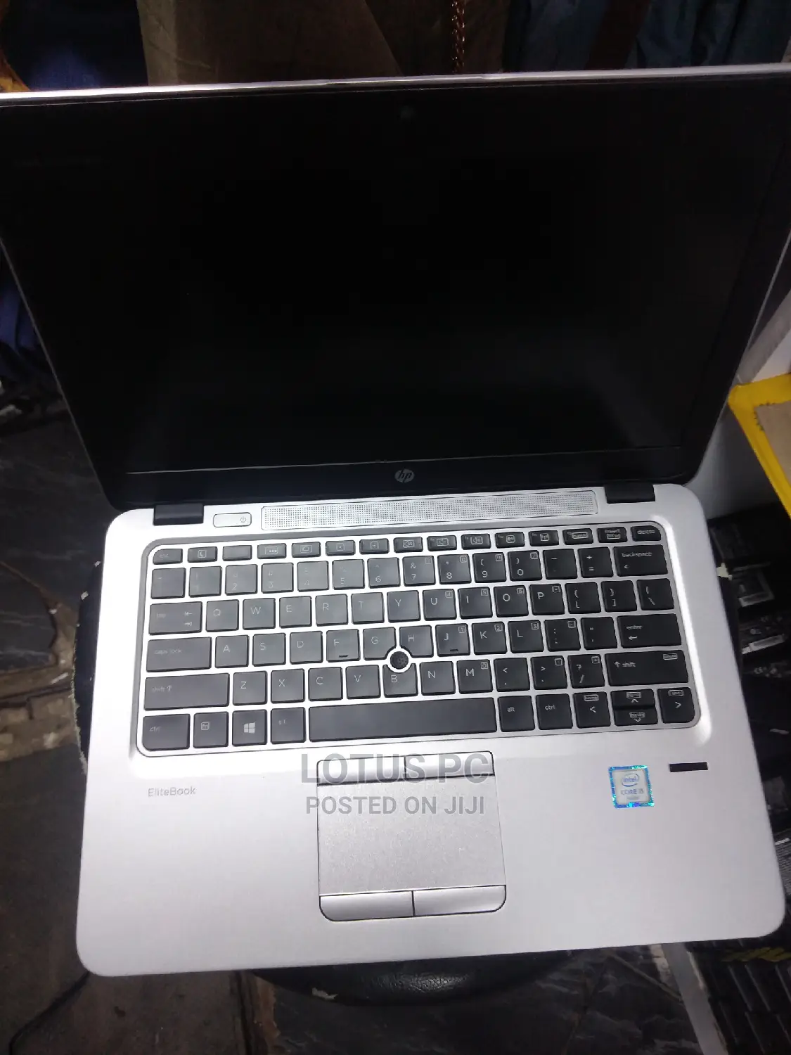 Laptop HP EliteBook 820 G4 4GB Intel Core I5 HDD 500GB