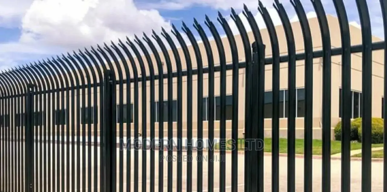Impasse Palisade Fence