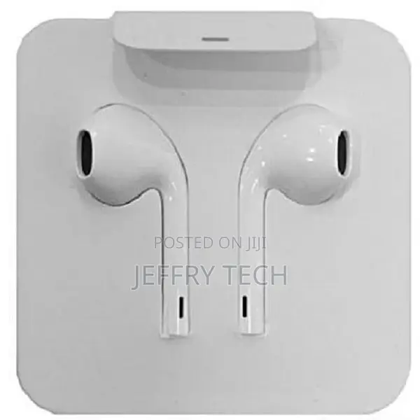 Apple Earpods With Lightening Connector for iPhone 7