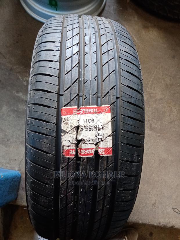 215/55r16 Bridgestone Tyre