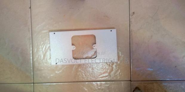 100 by 50 Metal Trunking Single Phase Plate / Knock Out - main view