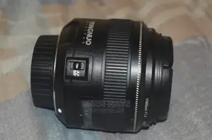 Nikon 85mm