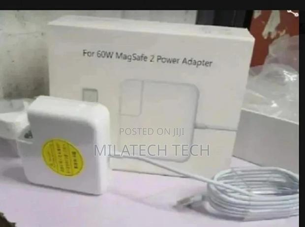 Apple Macbook 45W Magsafe 2 Power Adapter Charger